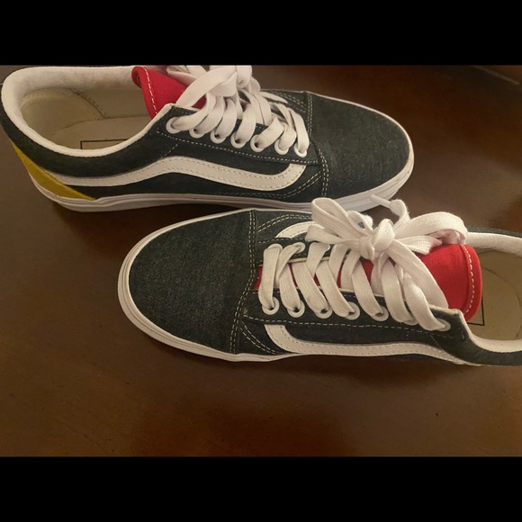 vans - Picture 3 of 3